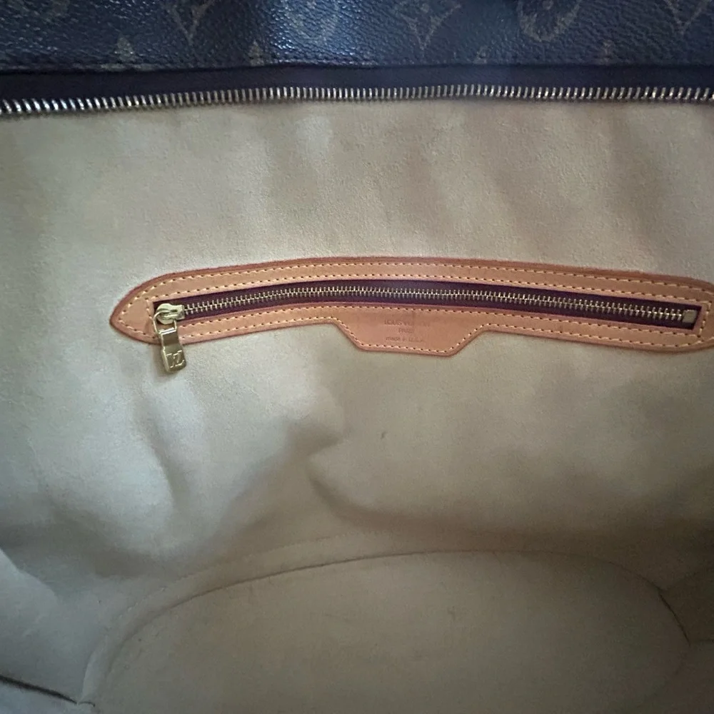Louis Vuitton vintage shoulder bag - Picture 11 of 16